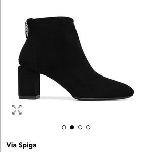 Via Spiga suede booties